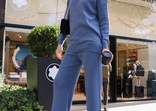 SC-8048 Sweater and Trouser