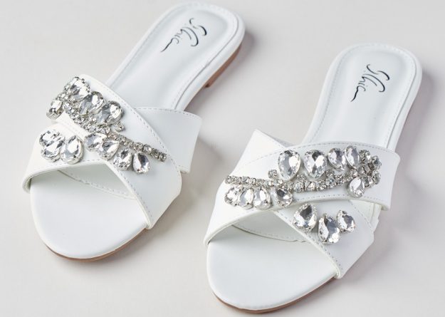 SC-B004 Crystal Slippers