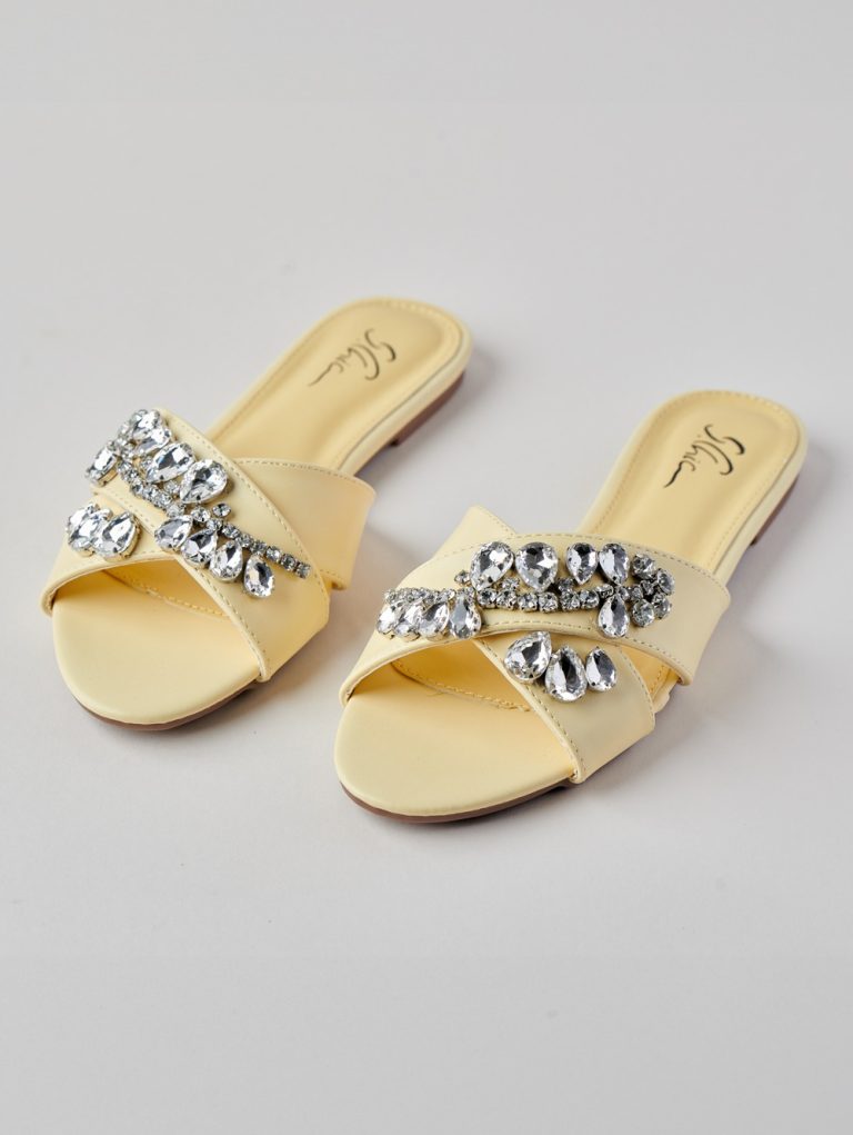 SC-B004 Crystal Slippers